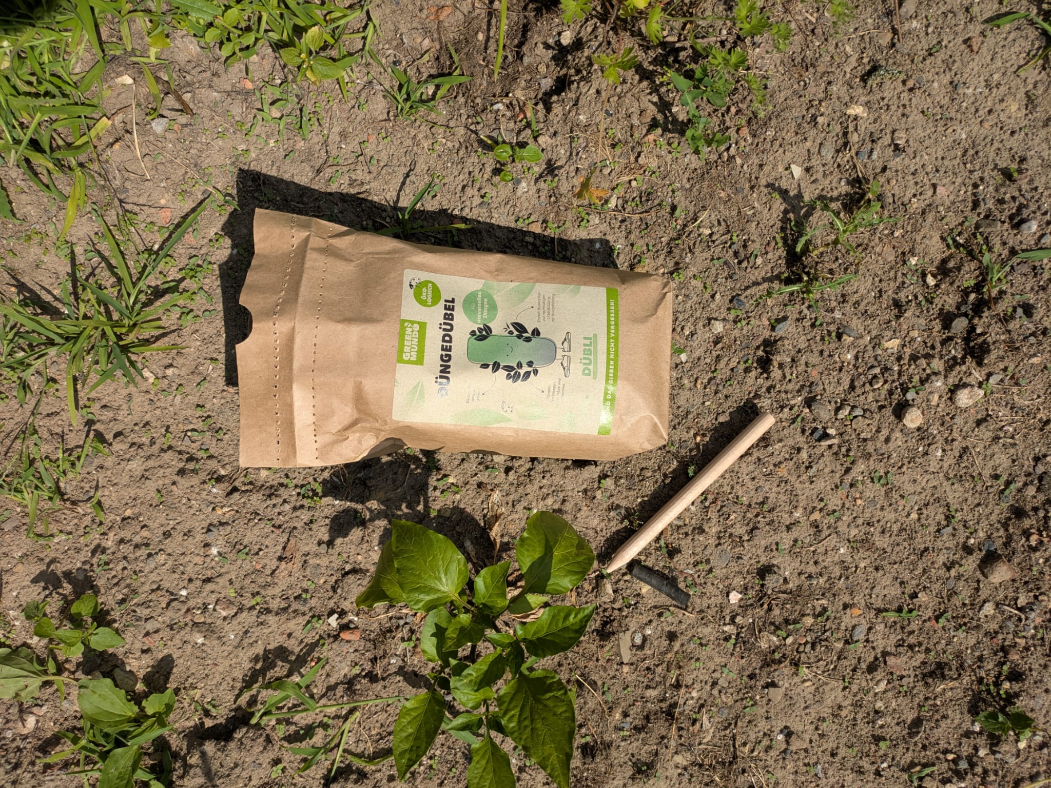 Dübli – The clever fertilizer peg for your plants (1kg)